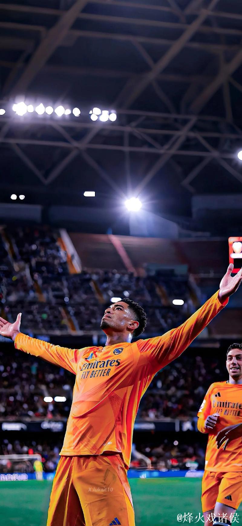 逆境逆袭燃希望，皇马走出低谷？